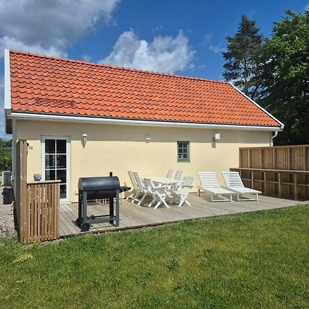 Villa Hus I Mysig By Naera Havet à Ystad Extérieur photo