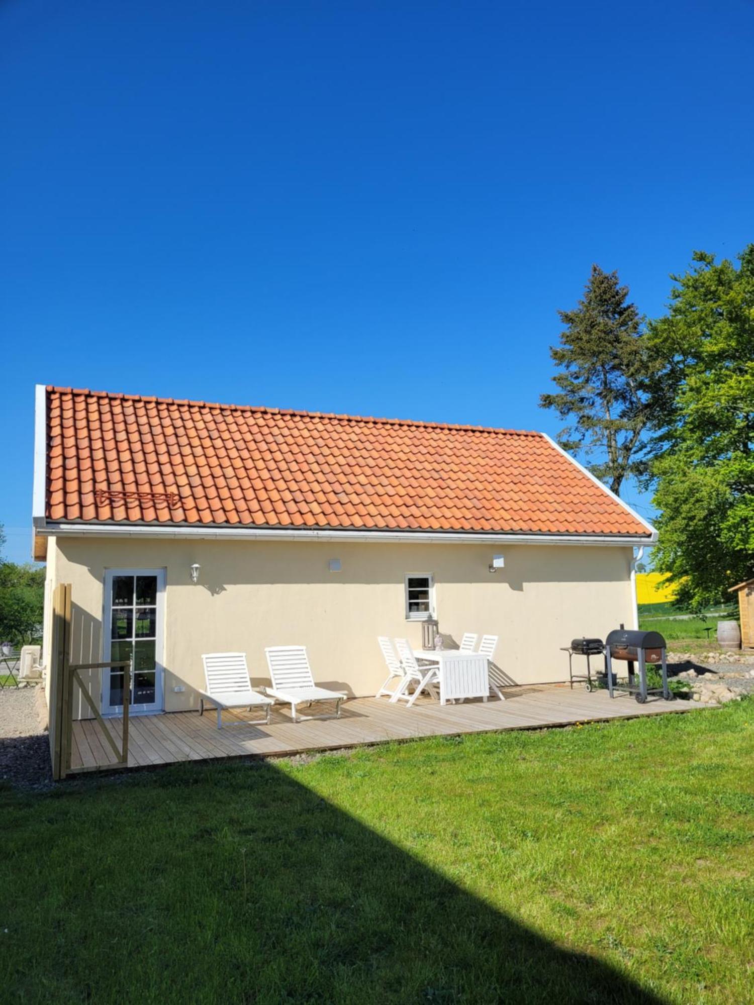 Villa Hus I Mysig By Naera Havet à Ystad Extérieur photo