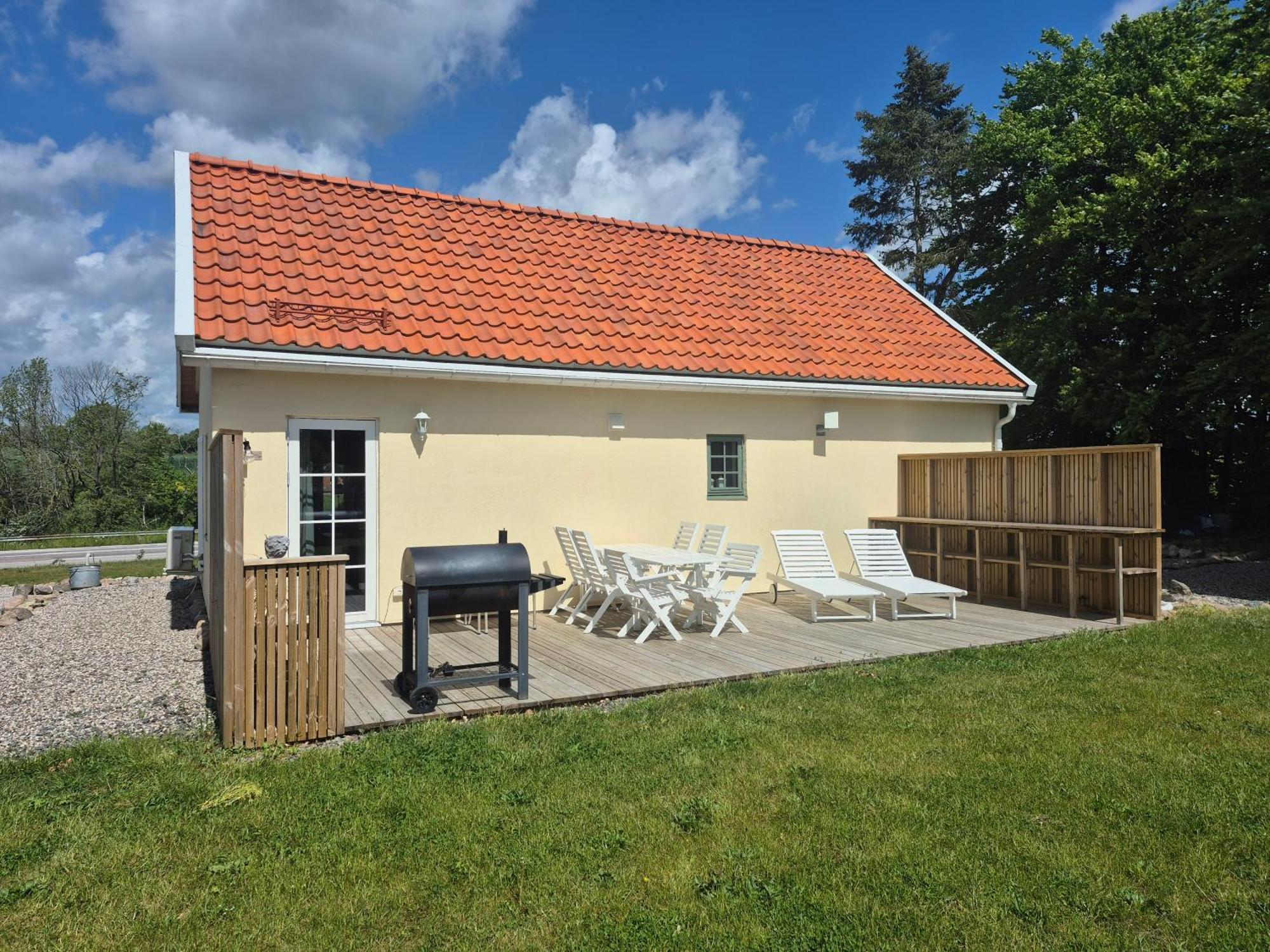 Villa Hus I Mysig By Naera Havet à Ystad Extérieur photo